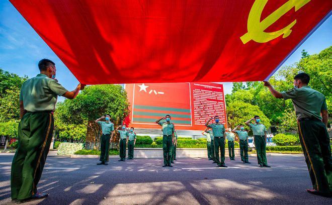 救援受困的鹭